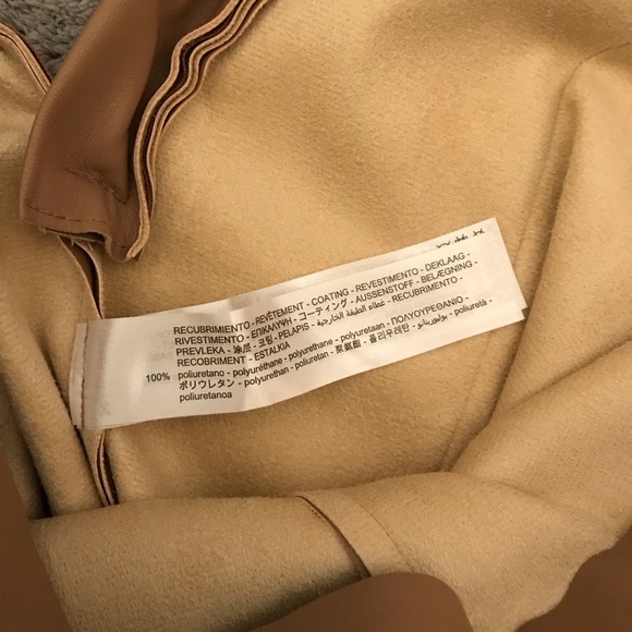 Zara Womens Faux Leather Tan Pants Side Zip & Zip at Ankles Size US L Neutral - Picture 10 of 10